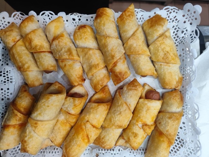 Folhado de Salsicha